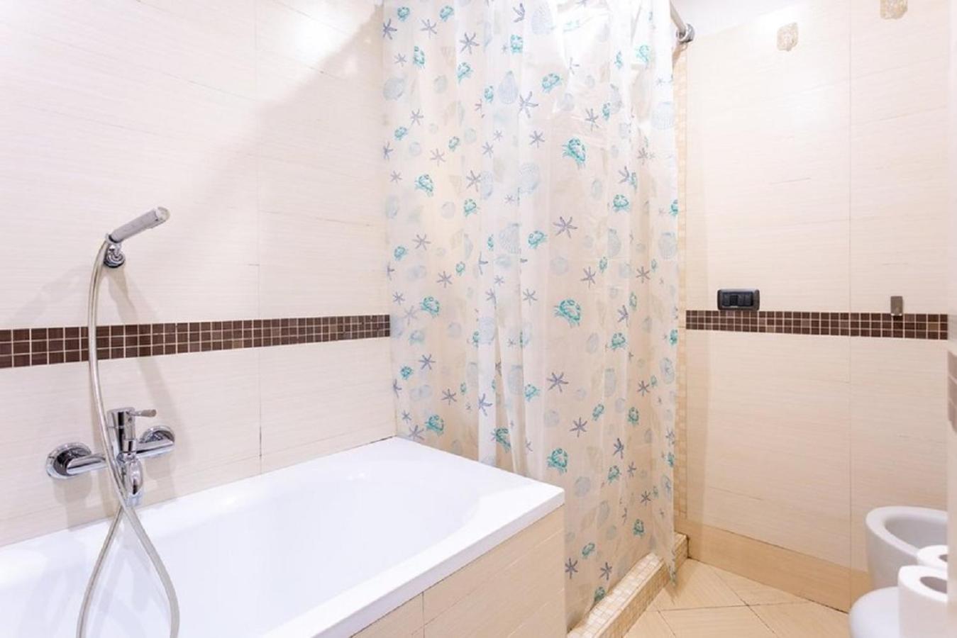 Rome Holiday Apartment 25 Ngoại thất bức ảnh